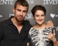 /album/fotogaleria/seventeen-divergente-en-mexico-379x302-jpg/